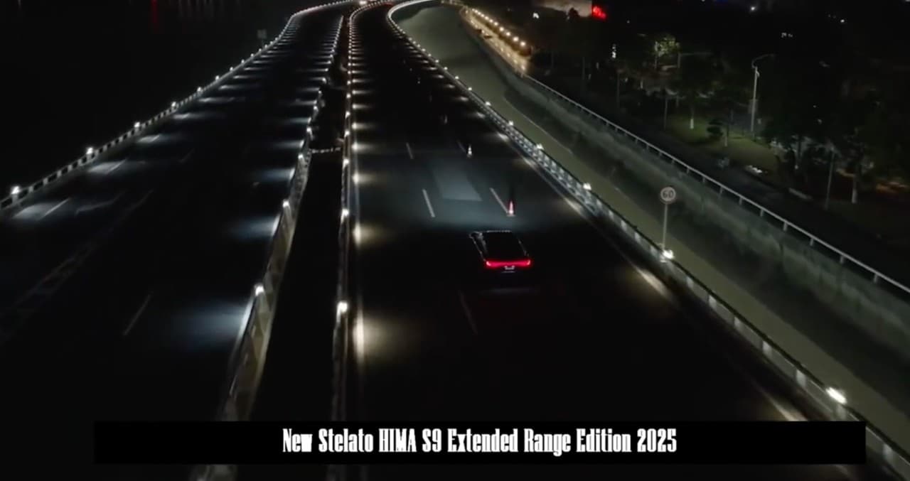 L’auto cinese diventa un cinema: all'aperto i fari sono il nuovo drive-in