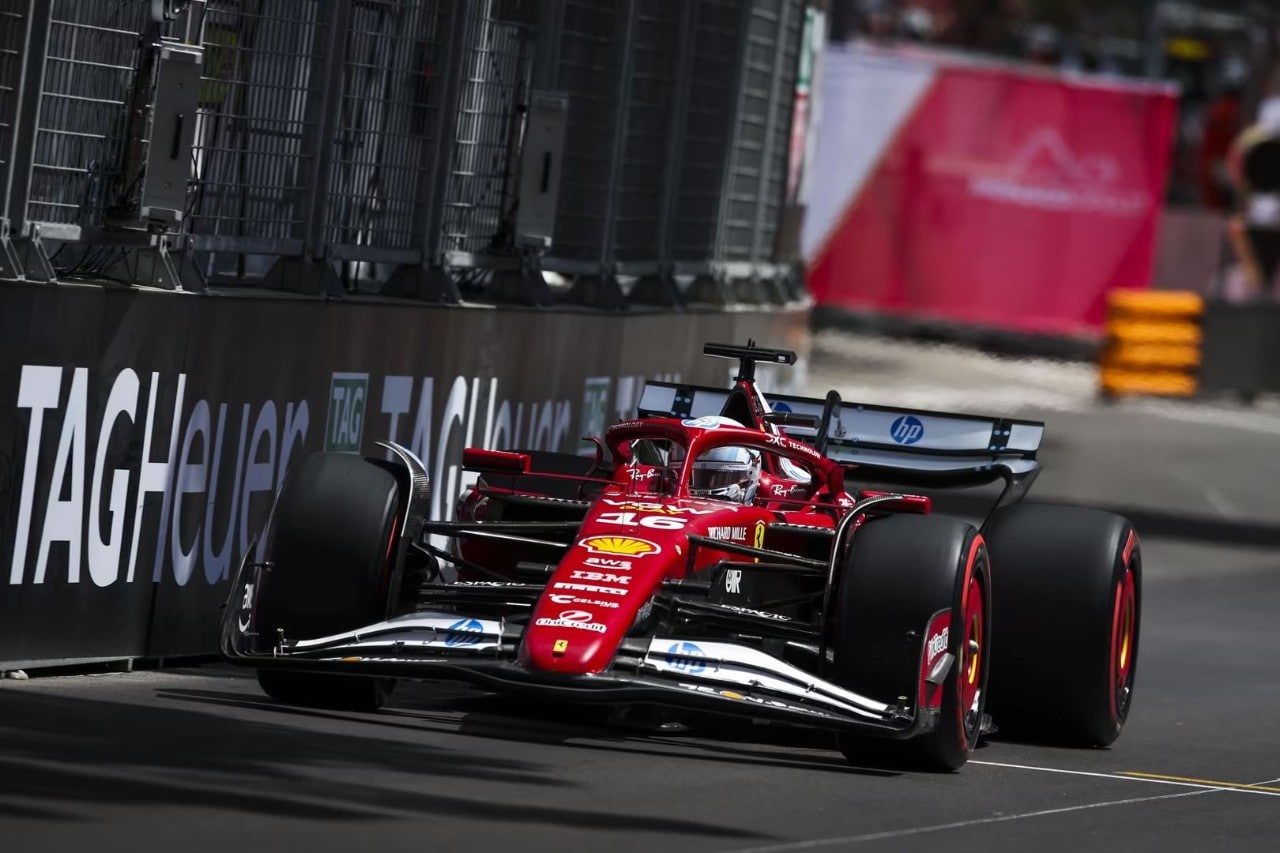 Leclerc scatenato nel venerdì di libere