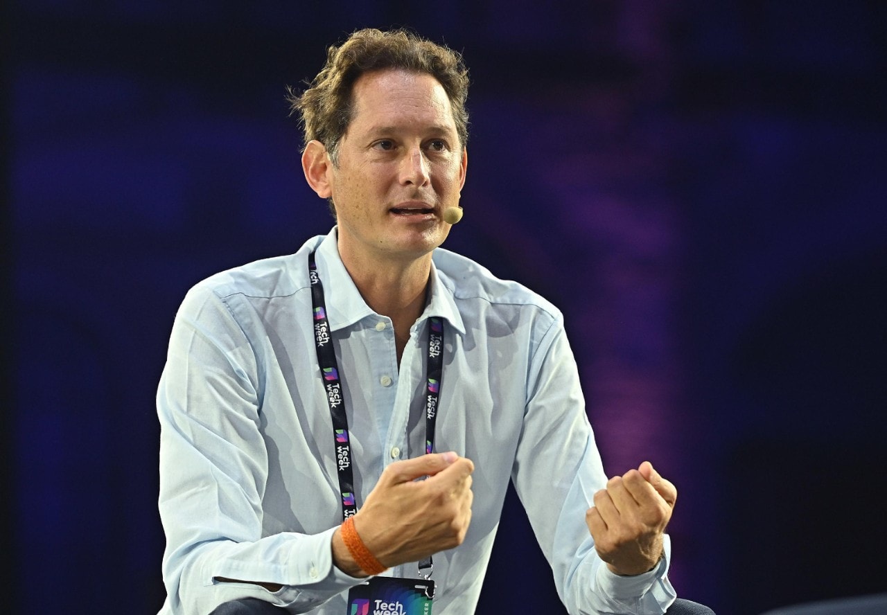 Elkann: "Non ci sono trattative per una fusione con la Renault"