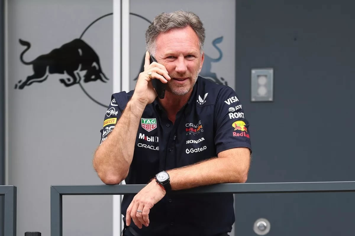 Clamoroso in Red Bull: Horner è fuori
